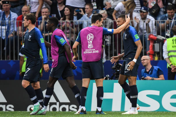 他带队拿下 他带队拿下