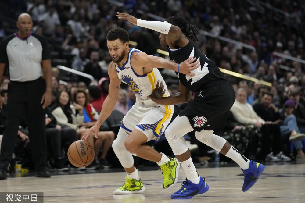 费舍尔在接 费舍尔在接