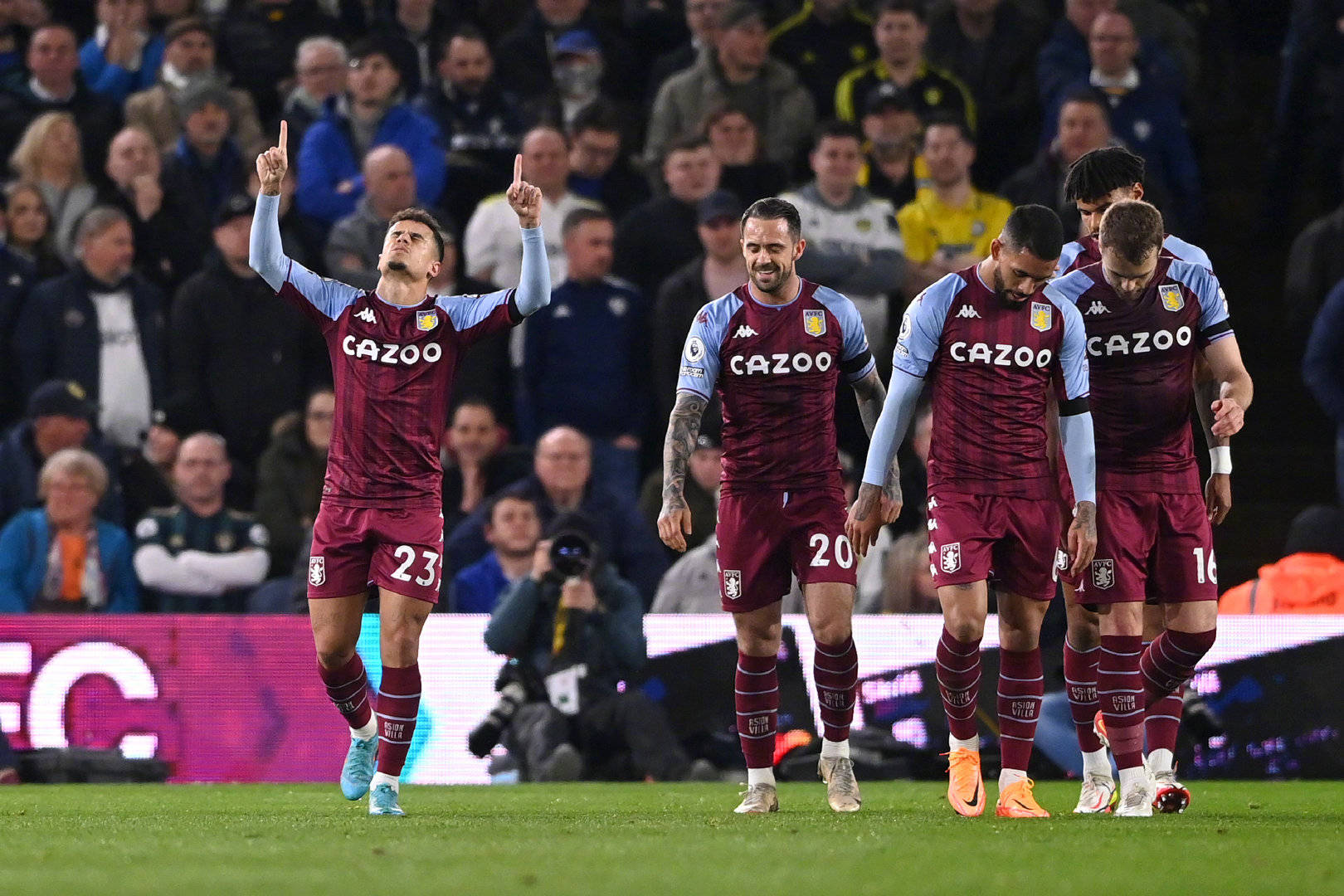 在这个充满 在这个充满