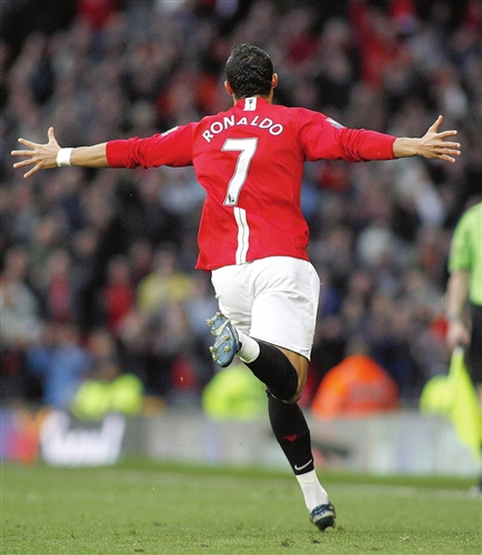 续写一版更 续写一版更